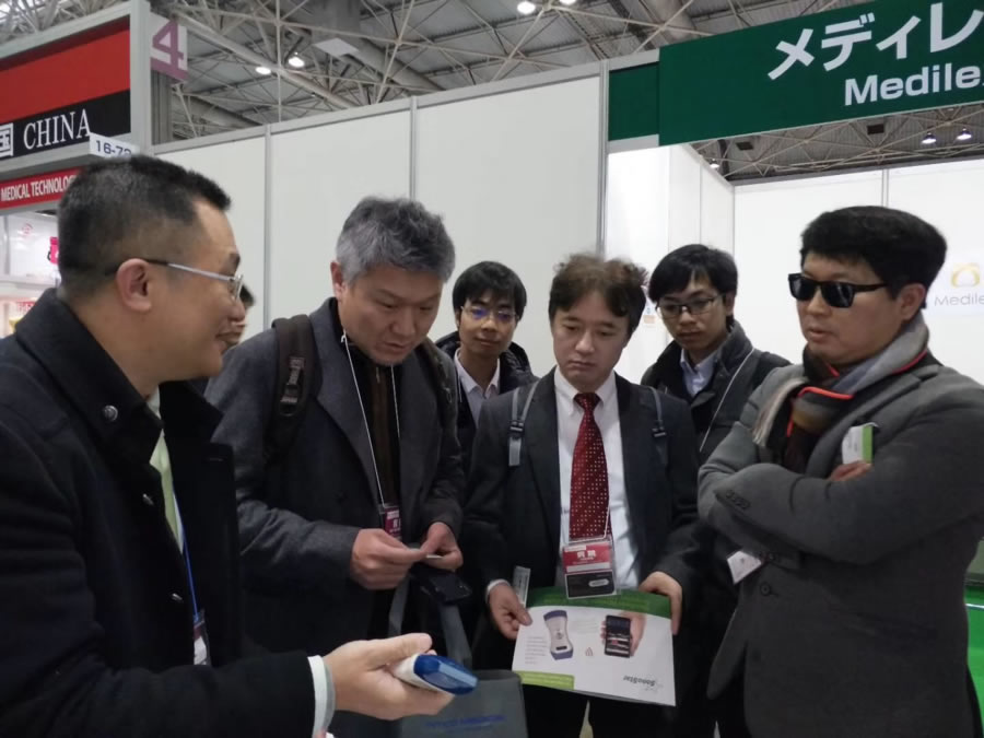 SonoStar успешно участвует в медицинской выставке в Осаке 